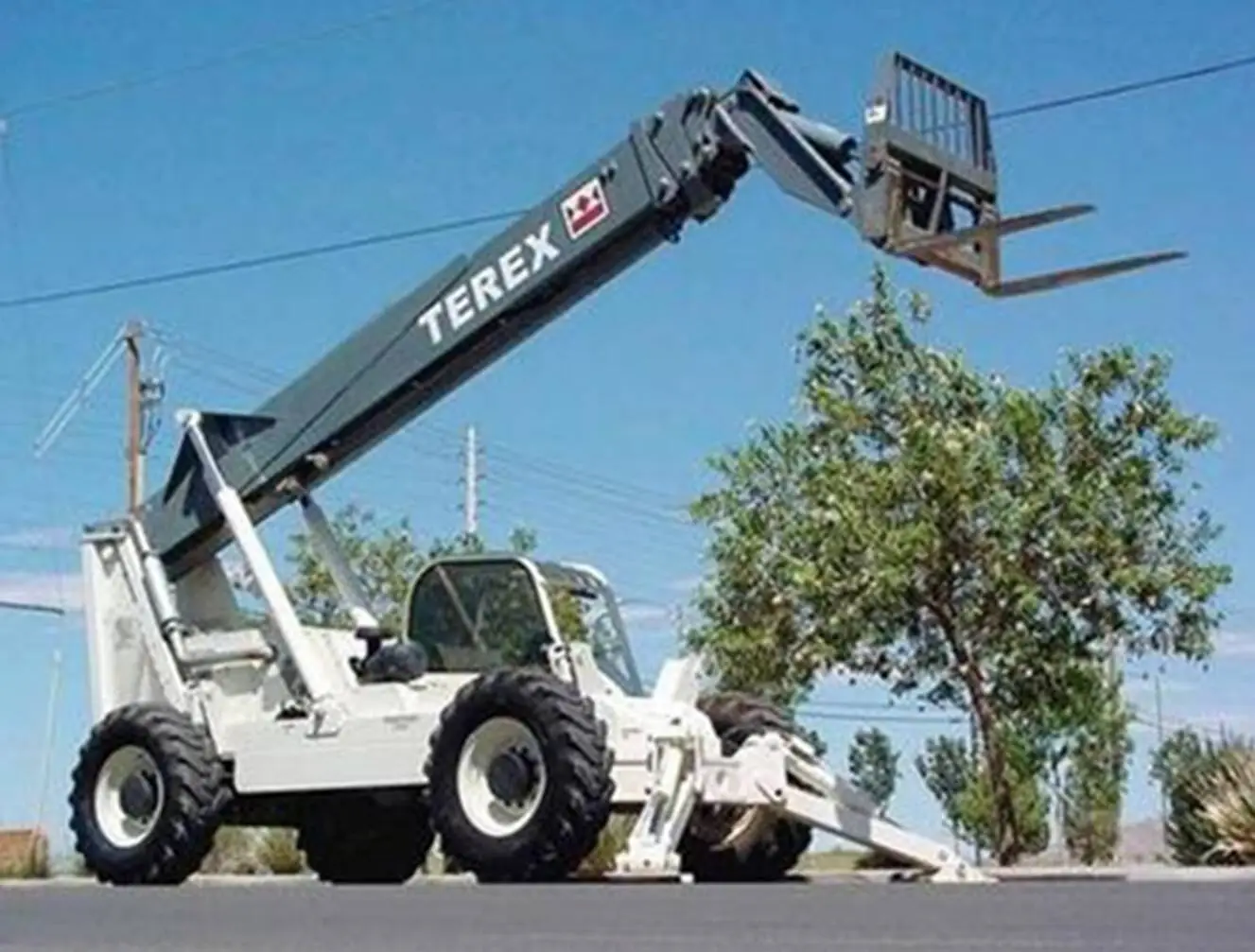 Terex TH-1056 - Image 3