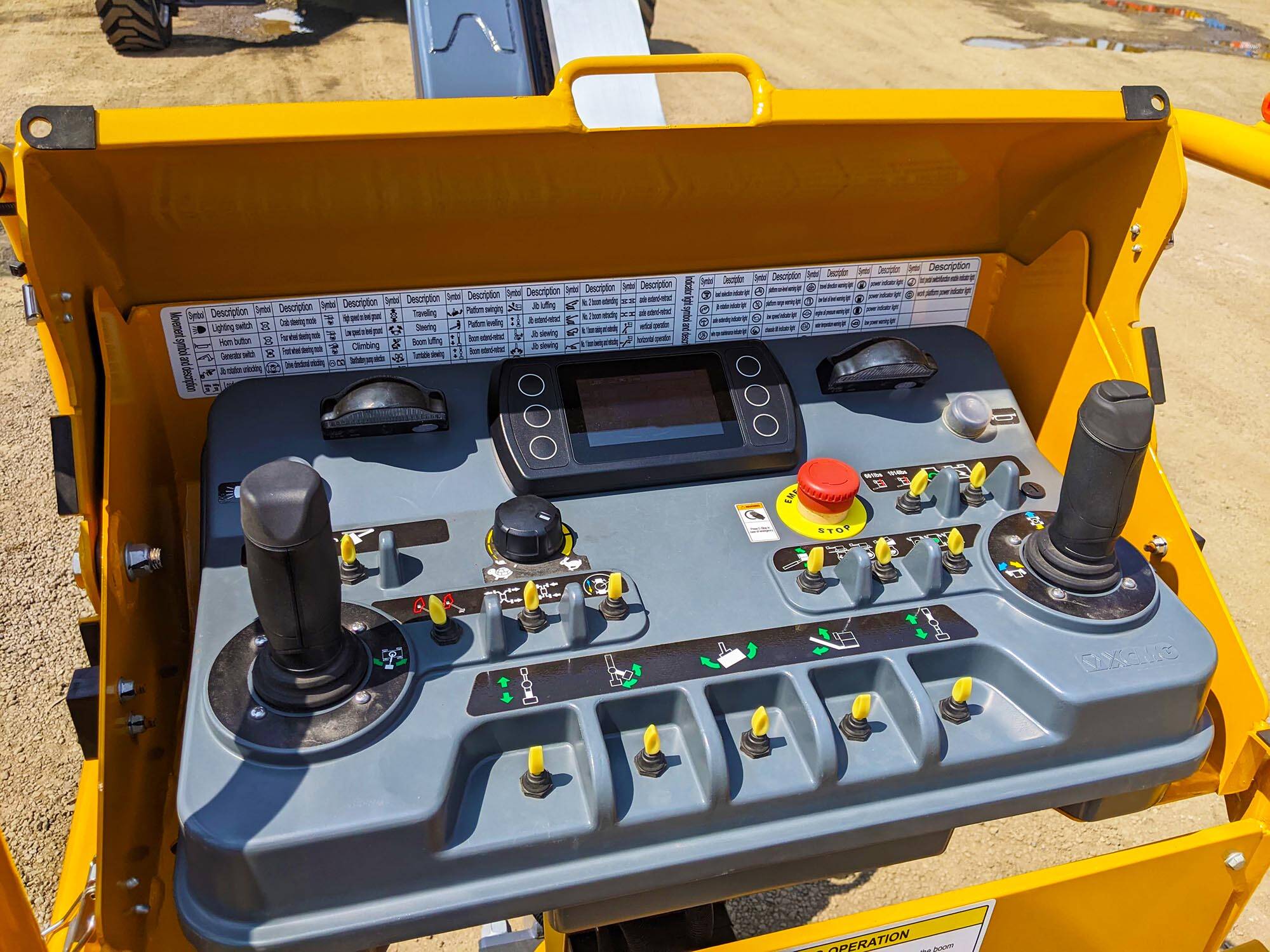 XCMG XGS158 - Image 11