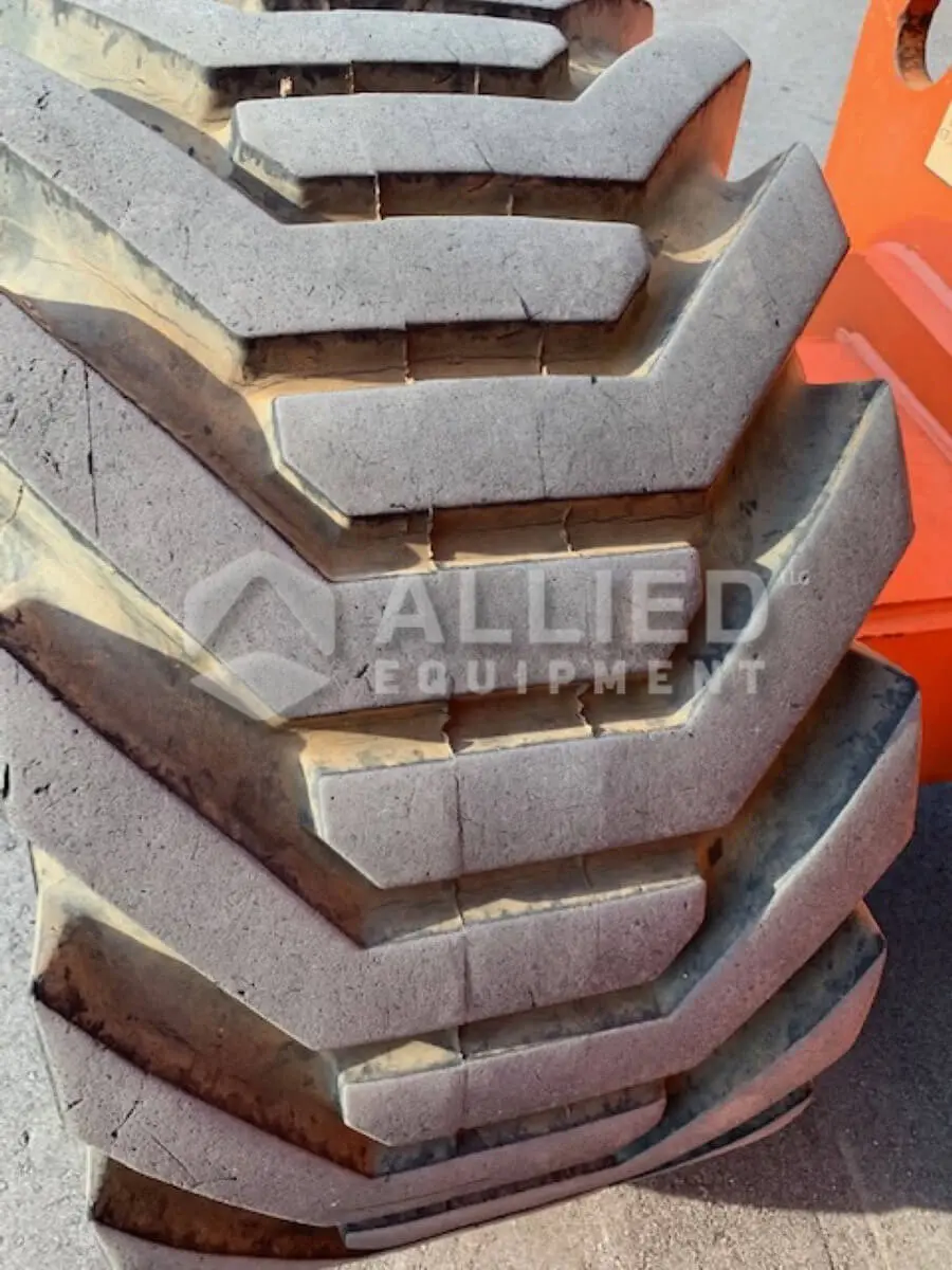 Used 2011 JLG 800AJ (Serial # 300144355) - Image 5