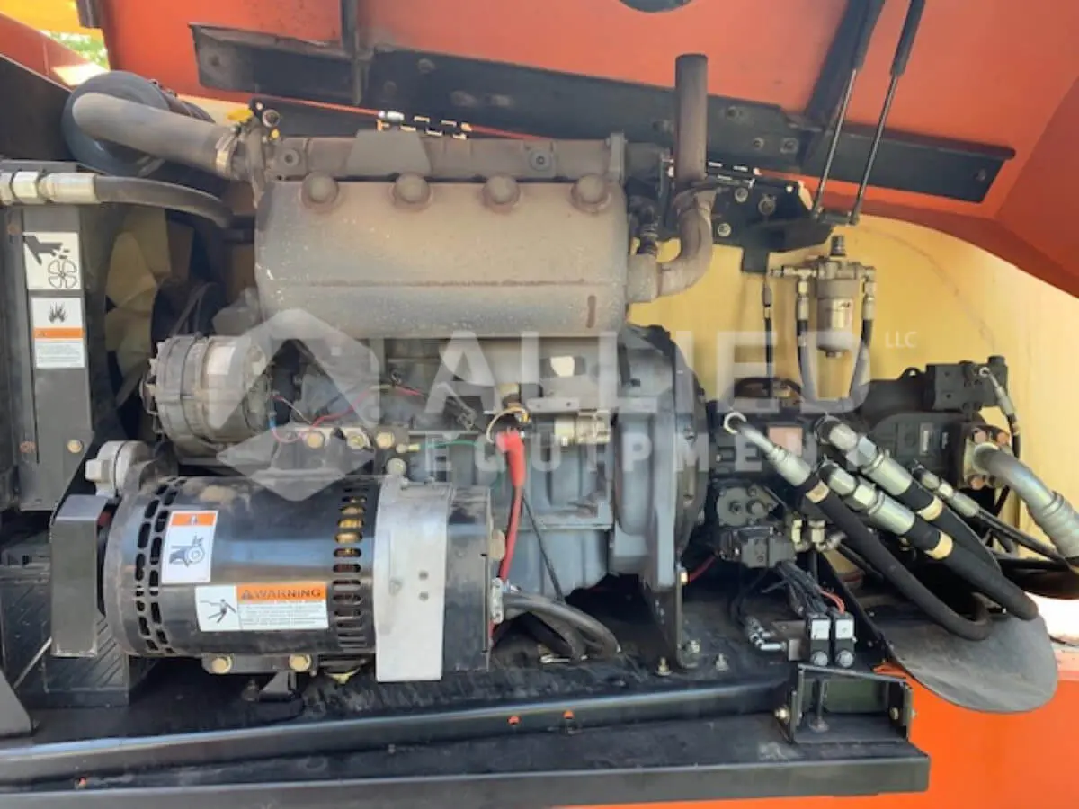 Used 2011 JLG 800AJ (Serial # 300144355) - Image 8