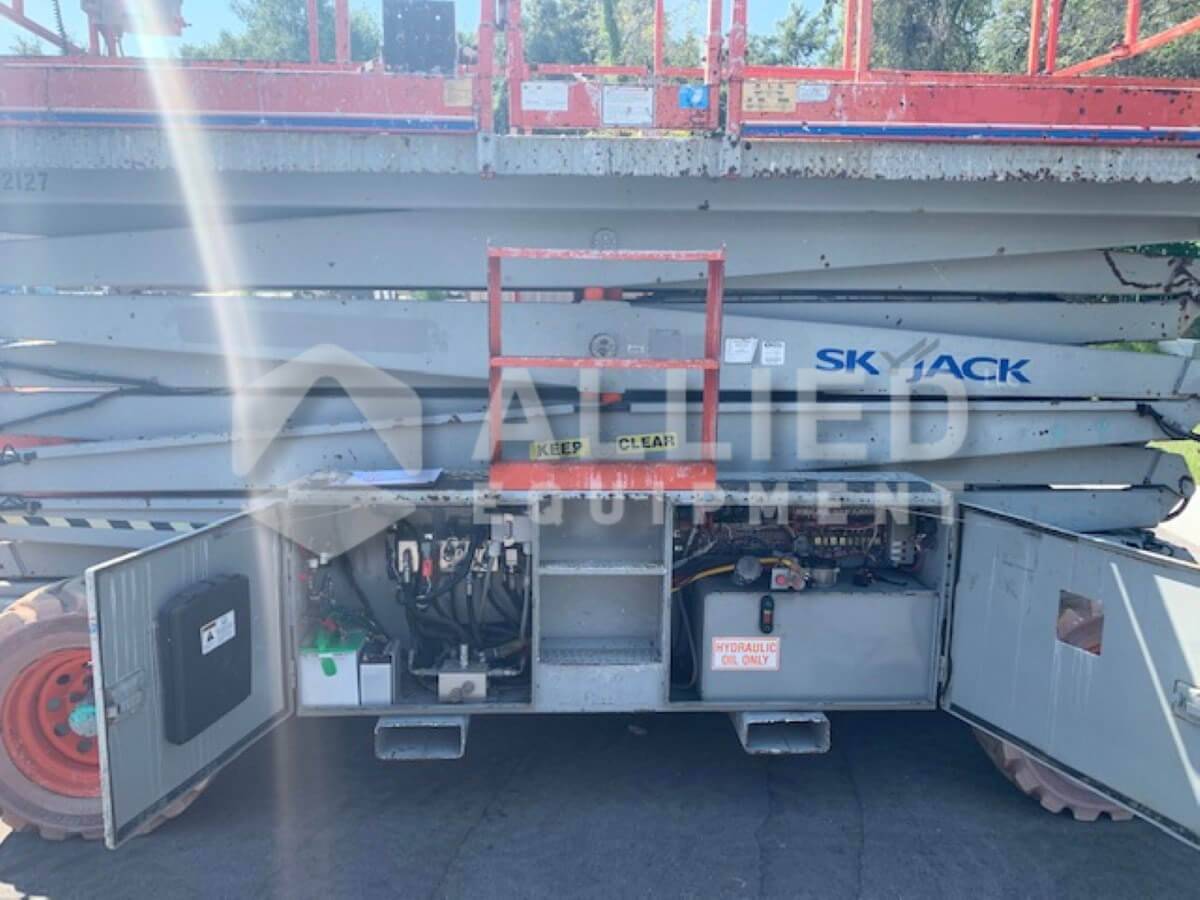 Used 2010 Skyjack SJ9250RT (Serial # 50000682) - Image 12