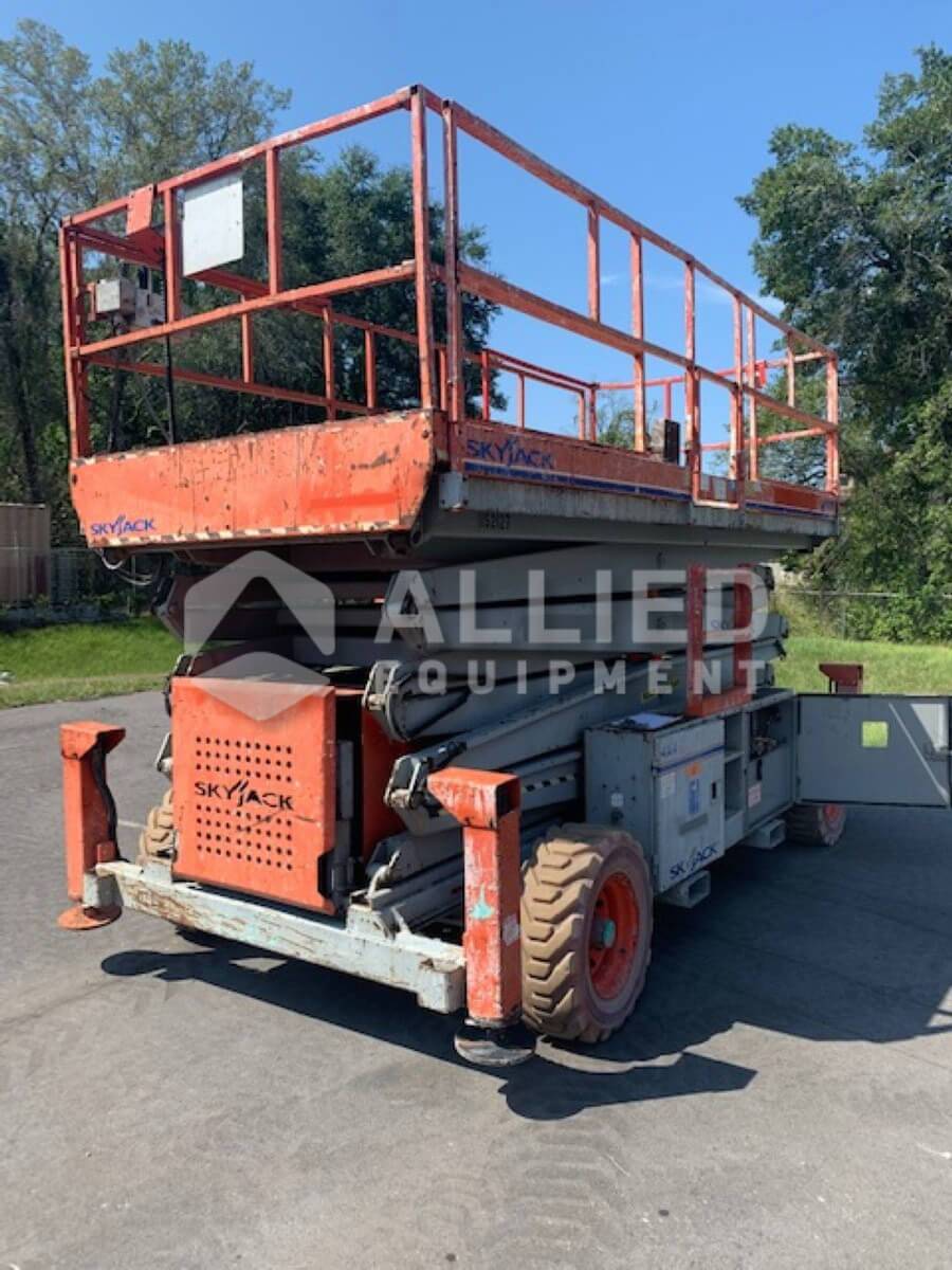 Used 2010 Skyjack SJ9250RT (Serial # 50000682) - Image 10