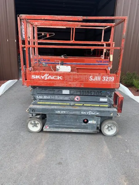 Used 2WD Skyjack SJ 3219 (Serial # 22044260) - Image 3