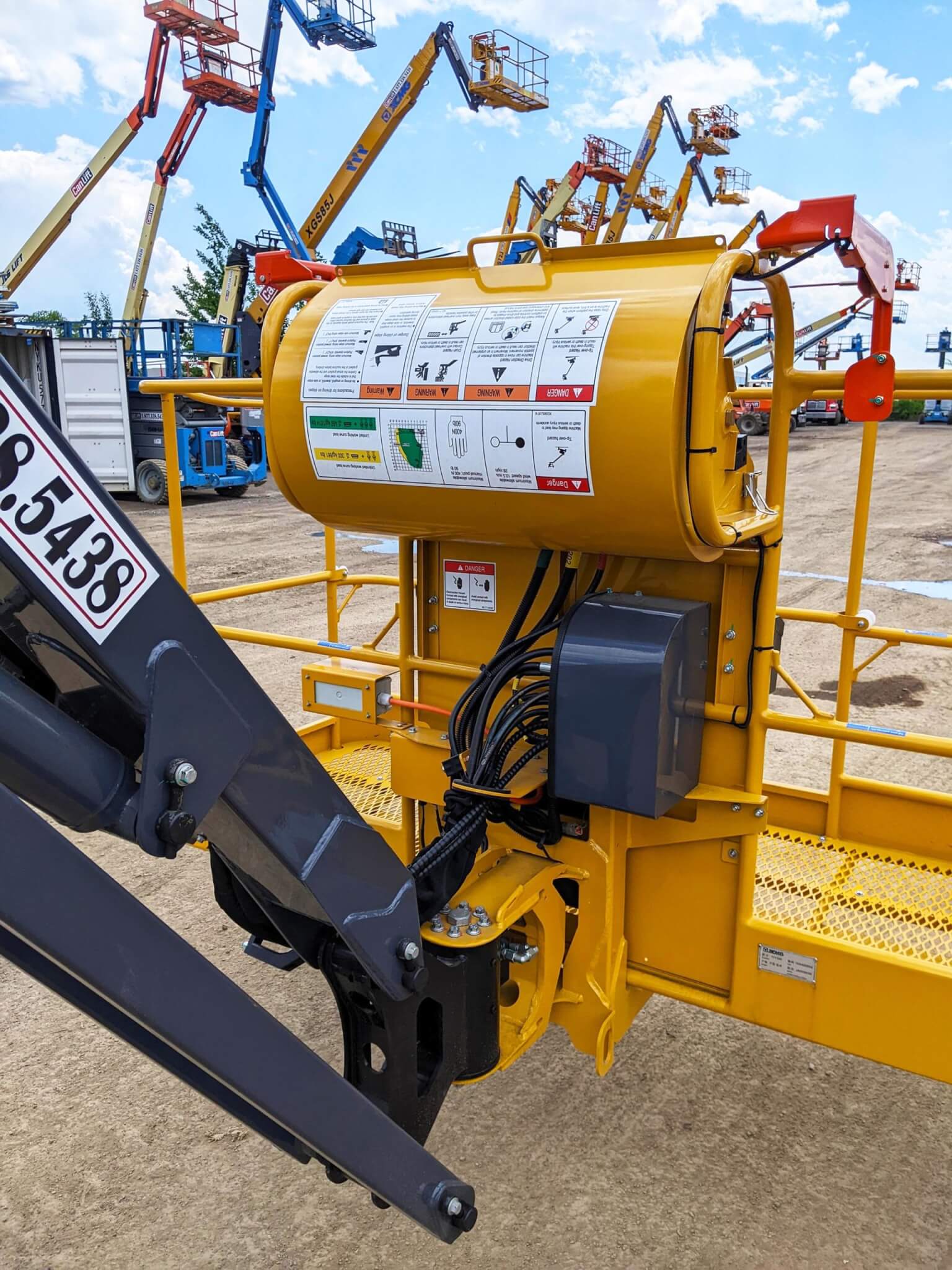 XCMG XGS65J Telescopic Boom Lift - Image 6