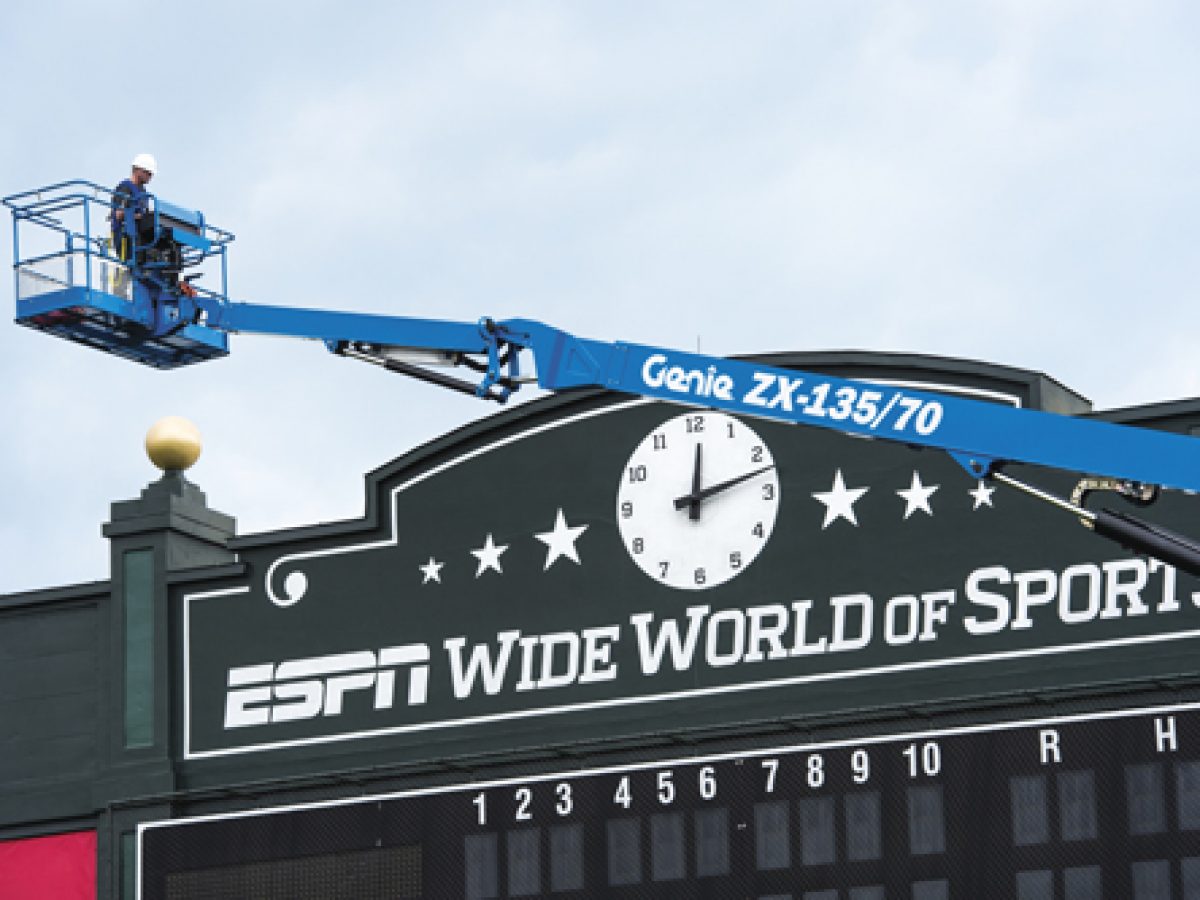 Genie Z135/70 4X4 Boom Lift for Sale or Rent - CanLift