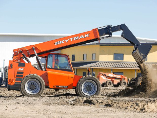 SkyTrak 6042 Telehandler