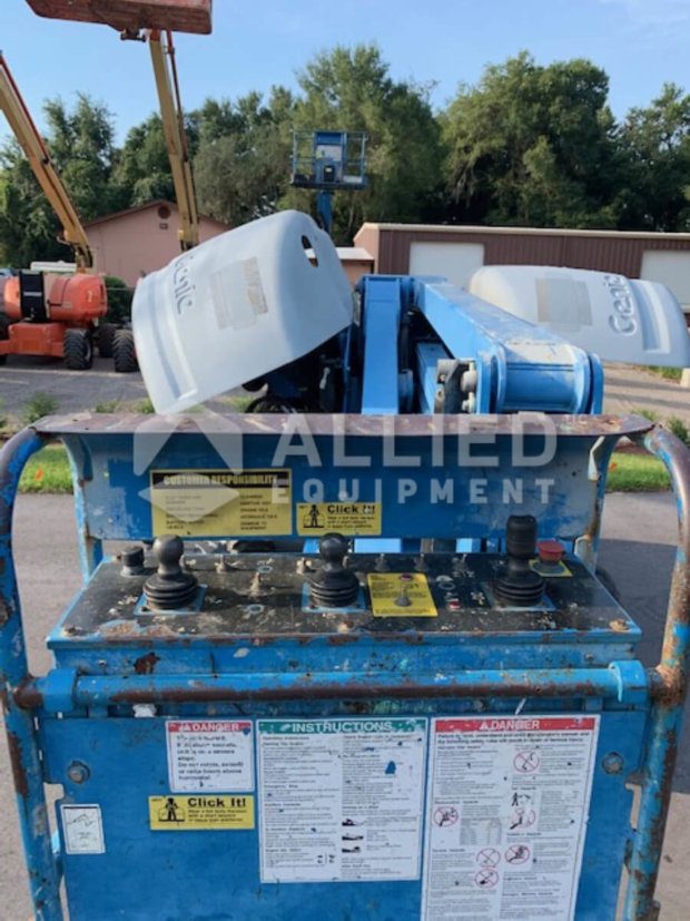 Used 2008 Genie Z-45/25 IC (Serial # Z452508A-37519) - Image 12