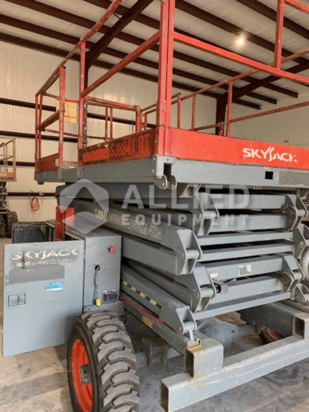 Used 2006 Skyjack SJ 8841RT (Serial # 43439) - Image 3