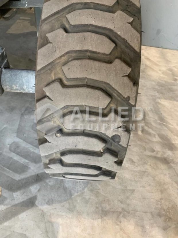 Used 2006 Skyjack SJ 8841RT (Serial # 43439) - Image 4