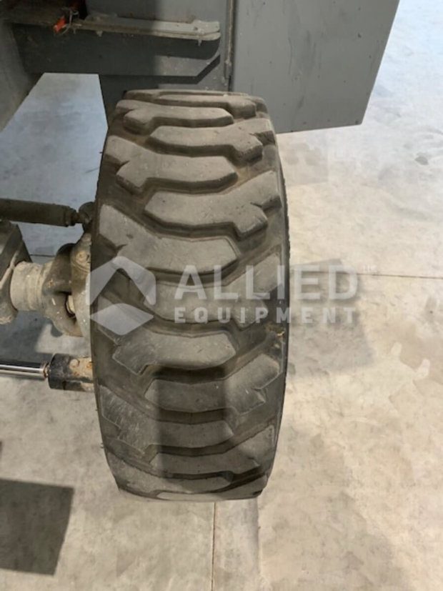 Used 2006 Skyjack SJ 8841RT (Serial # 43439) - Image 9