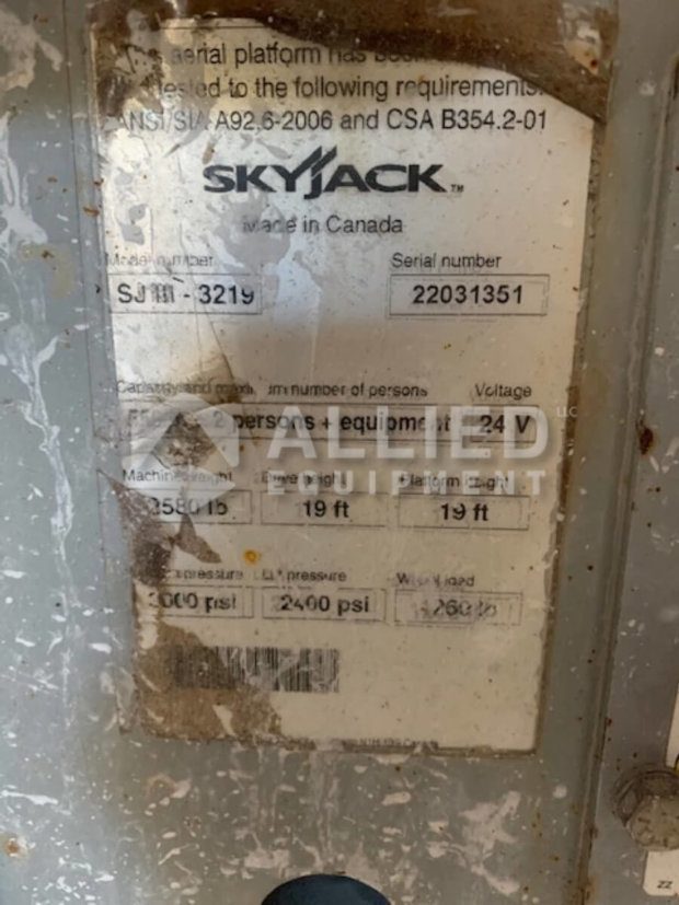 Used Skyjack 3219 (Serial # 22031351) - Image 10