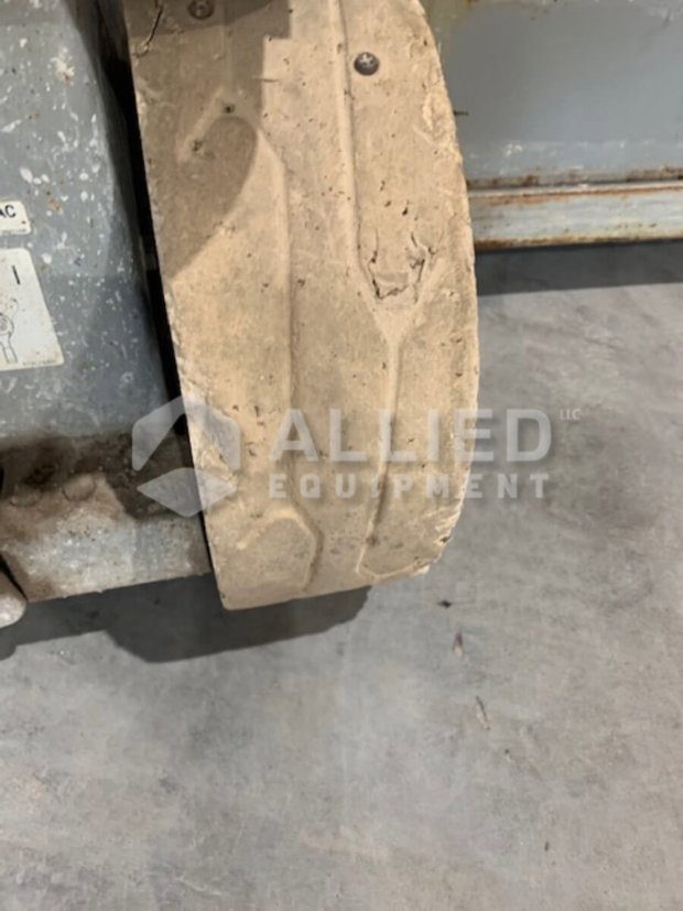 Used Skyjack 3219 (Serial # 22031351) - Image 12