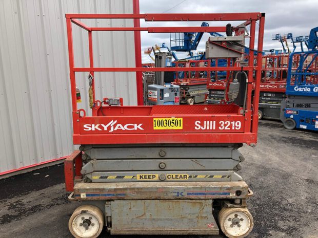 2012 Skyjack SJ 3219