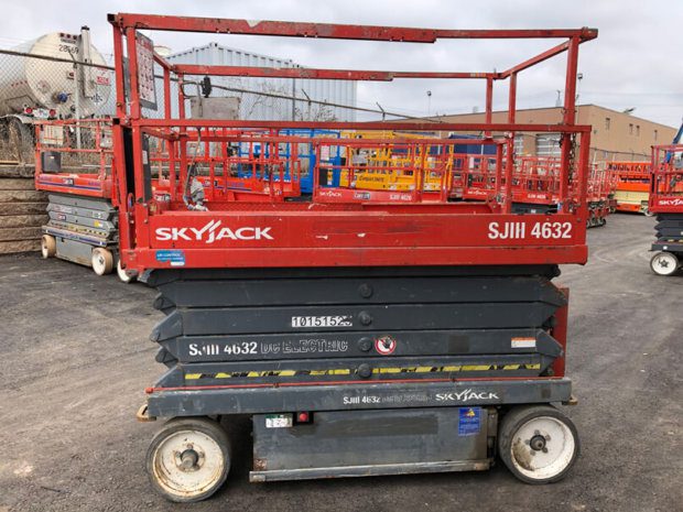 2013 Skyjack SJIII 4632 (Serial # 70015004) - Image 2
