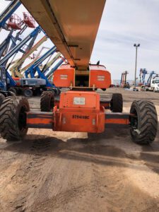 2011 JLG 150 SJP