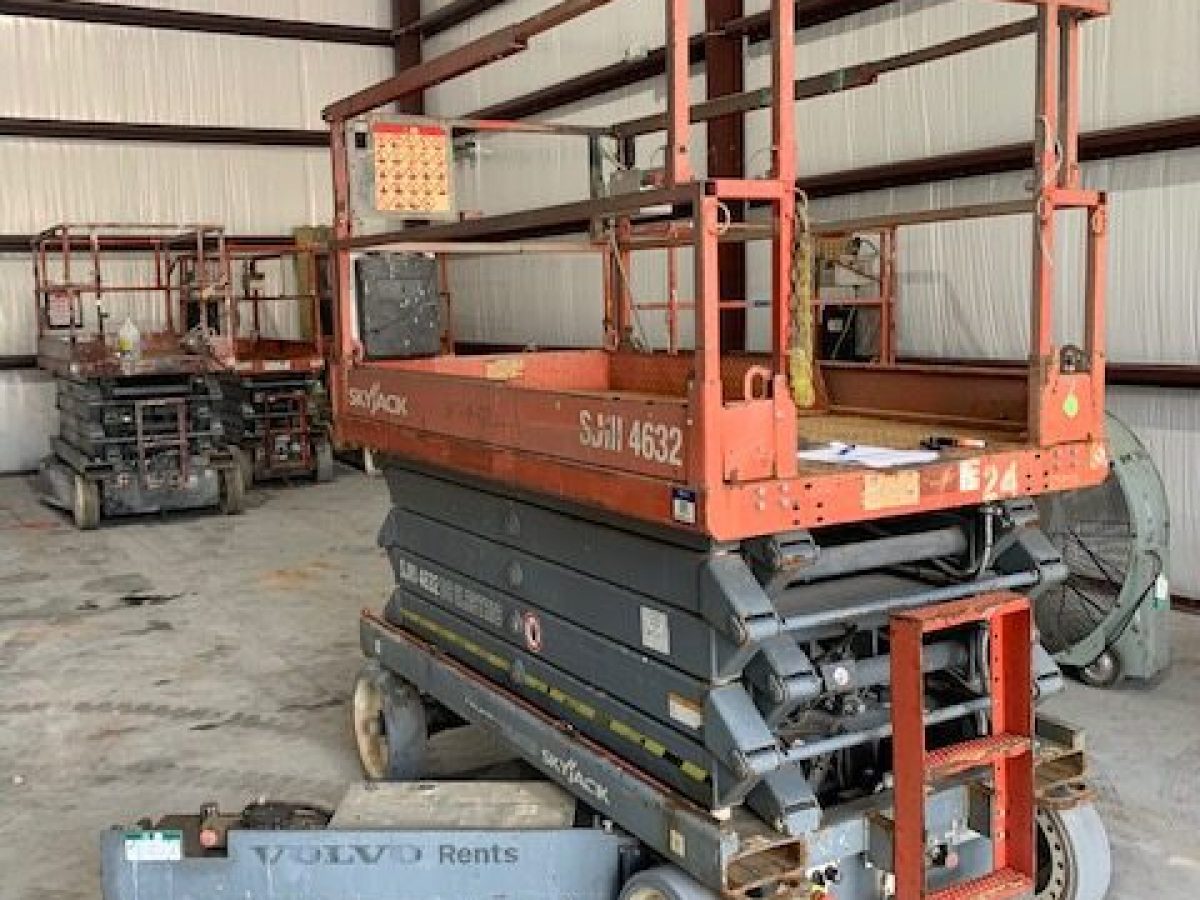 Used SJ 4632 Lifts for Sale - Used - CanLift Equipment