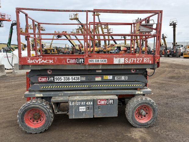 2001 Skyjack SJ7127 RT Scissor Lift